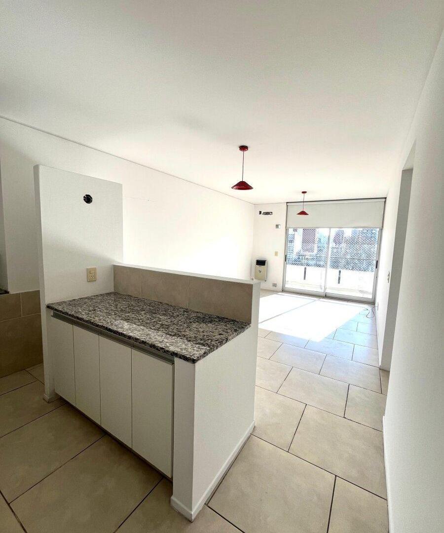 Foto de Departamento de 1 dormitorio - Av. Francia 1262, imagen 1