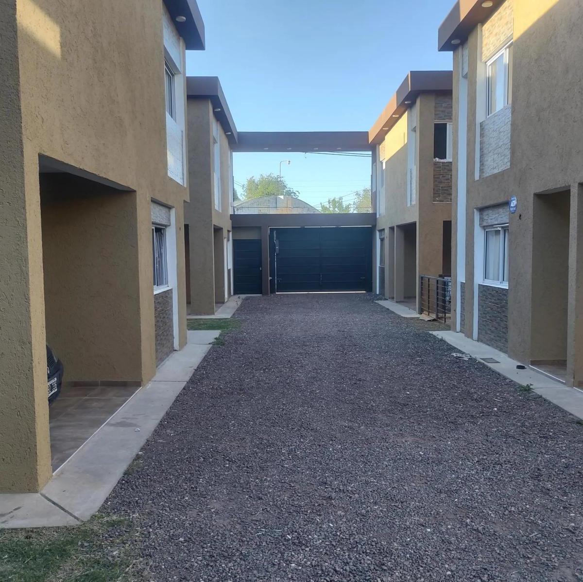 Duplex 3 Dorm. en Housing, Apto Credito - C/ Cochera 3