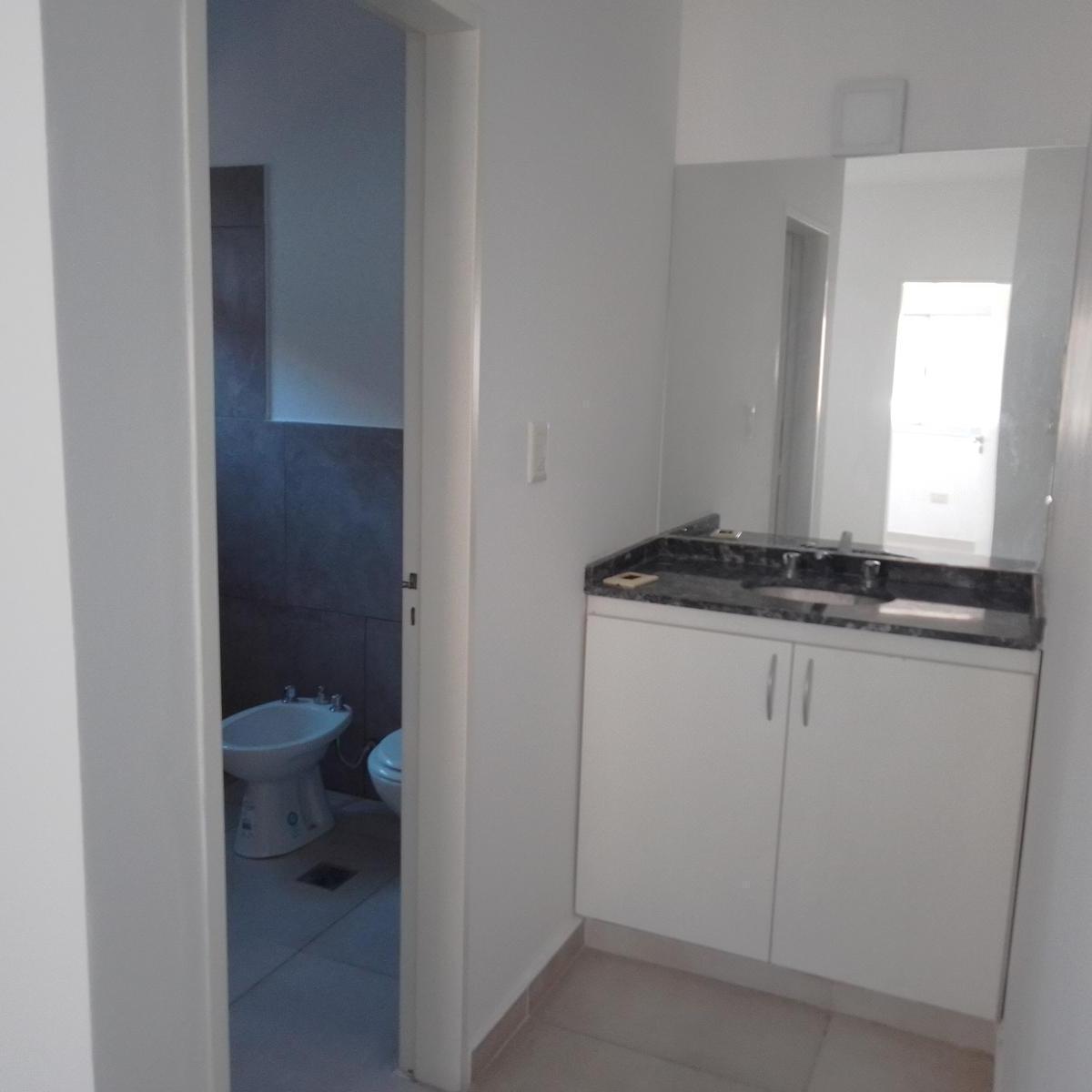 Duplex 2 y ½ Dorm. en Housing, Apto Credito - C/ Cochera 5