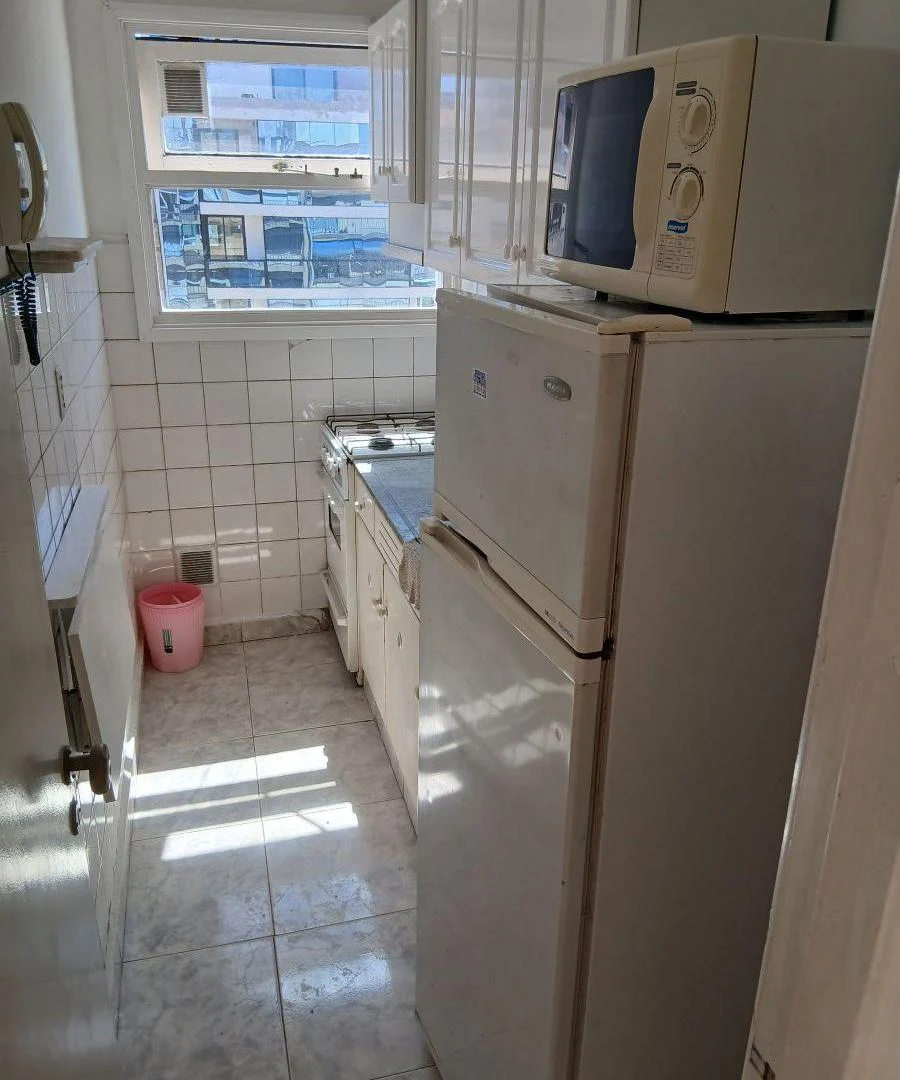 Foto de 1 AMBIENTE CON COCHERA ( EXPENSAS INCLUIDAS), imagen 2
