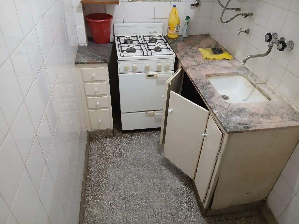 1 AMBIENTE AMPLIO ZONA PLAZA MITRE ( EXPENSAS INCLUIDAS) 3