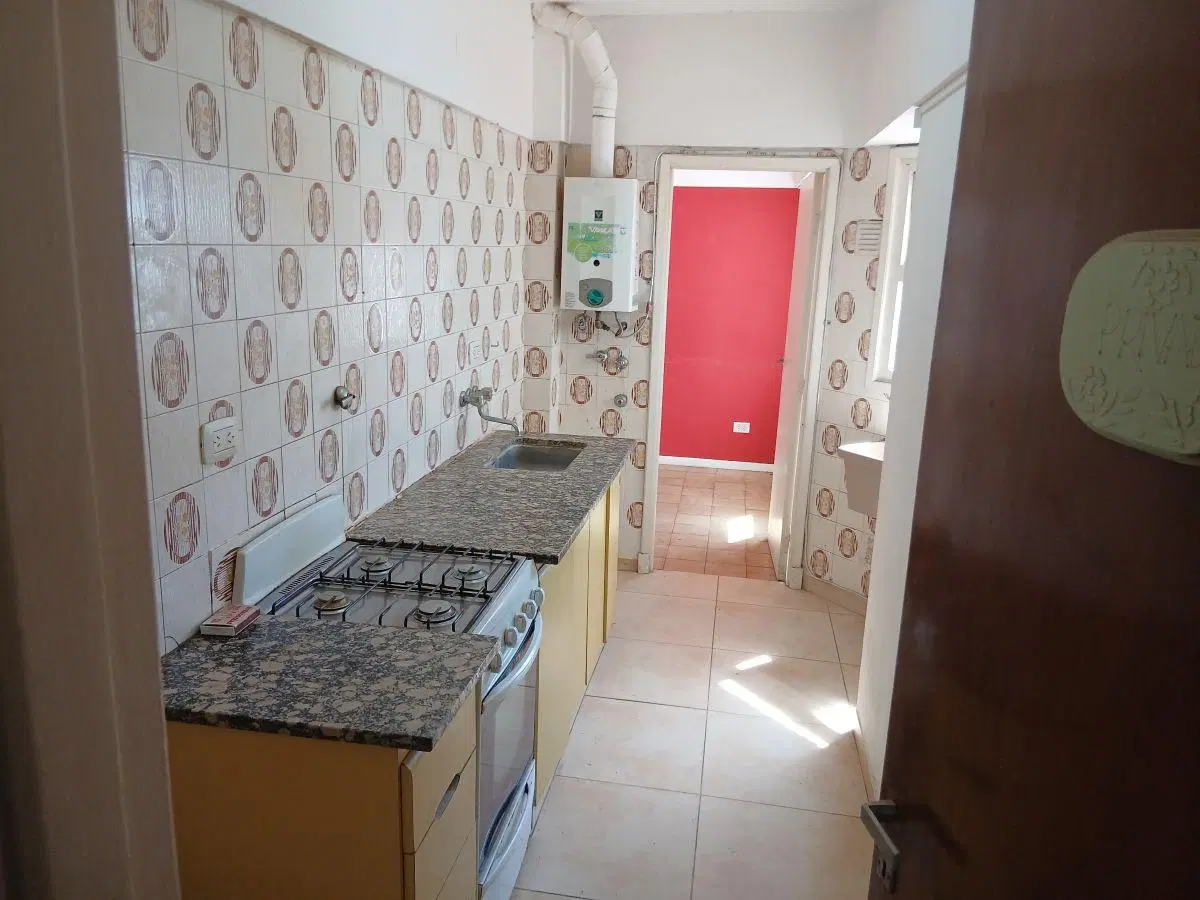2 AMBIENTES CON DEPENDENCIA 24 MESES ( EXPENSASSSSSSSCLUIDAS) 2