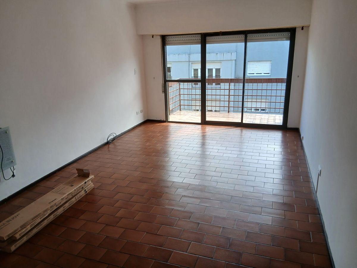 Foto de La Perla 3 Ambientes. Expensas incluídas, imagen 2