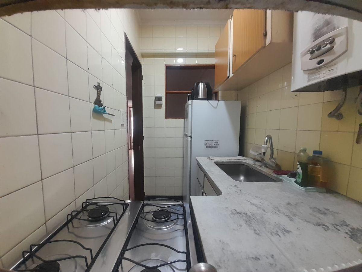 Foto de 2 AMBIENTES CON COCHERA ( EXPENSAS INCLUIDAS), imagen 3