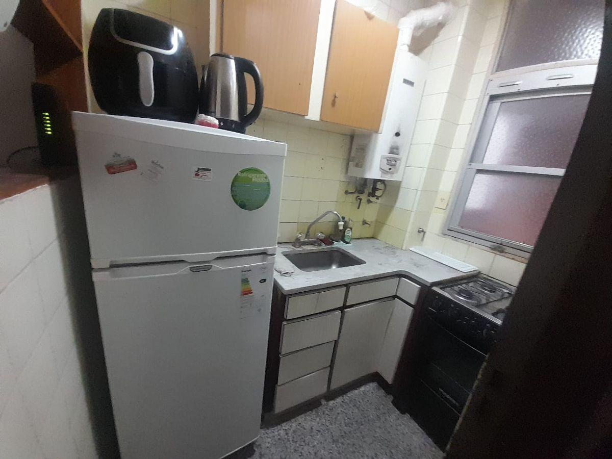 Foto de 2 AMBIENTES CON COCHERA ( EXPENSAS INCLUIDAS), imagen 2