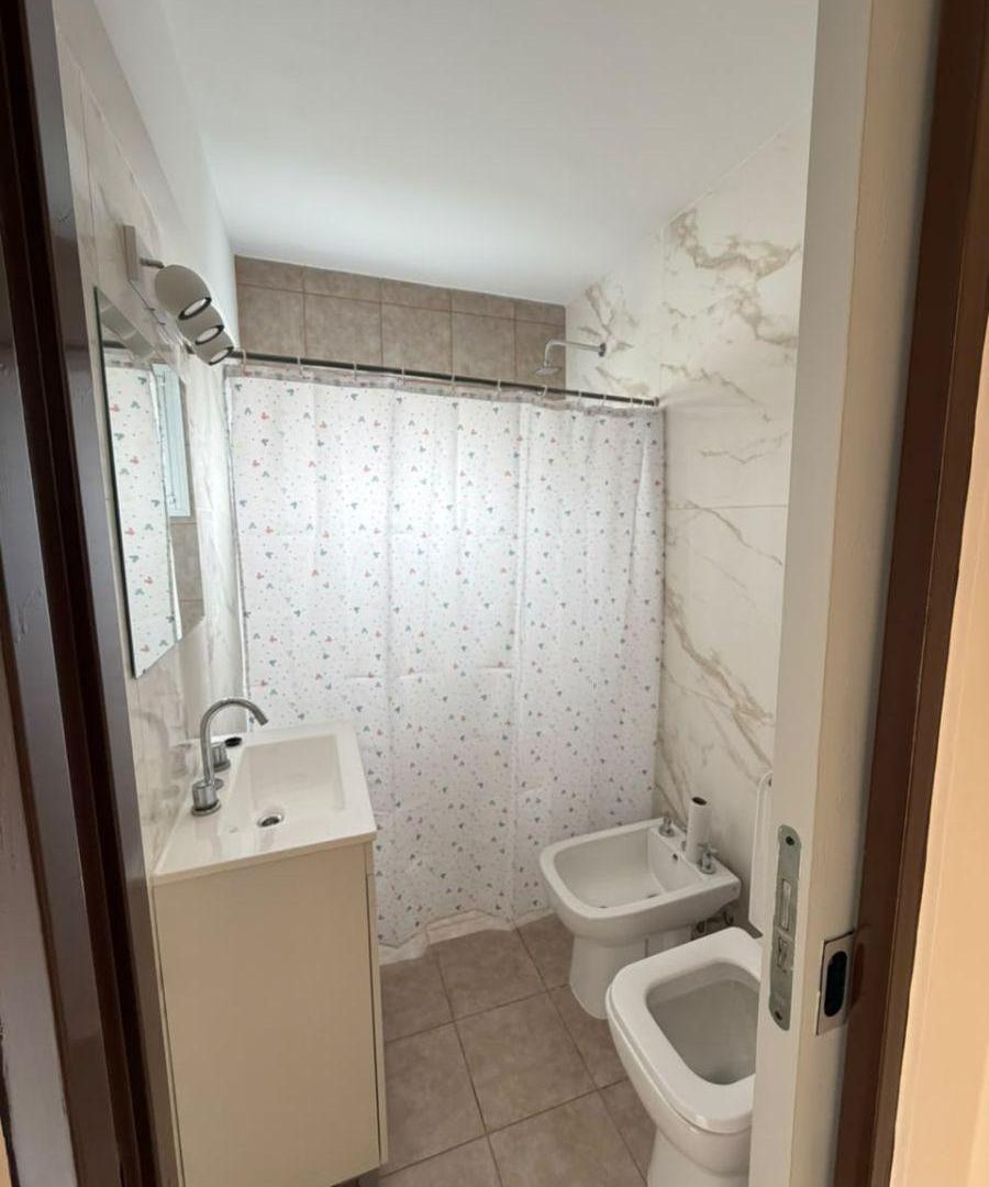 Foto de 3 AMBIENTES EXT .PLAZA MITRE .EXPENSAS INCLUIDAS, imagen 5