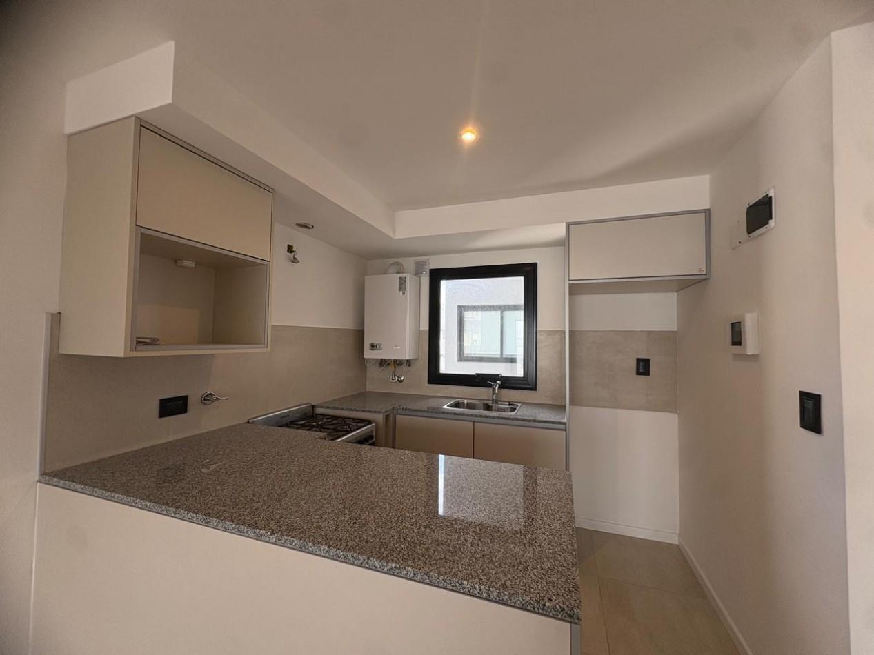 Foto de SE VENDE DEPARTAMENTO EN DUPLEX 3 AMBIENTES A ESTRENAR ZONA ALDRE/, imagen 4