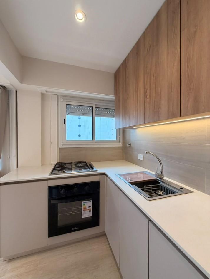 Foto de SE VENDE DEPARTAMENTO 2 AMBIENTES MAS OFICINA 68 m2. Plaza Mitre. Mar, imagen 3