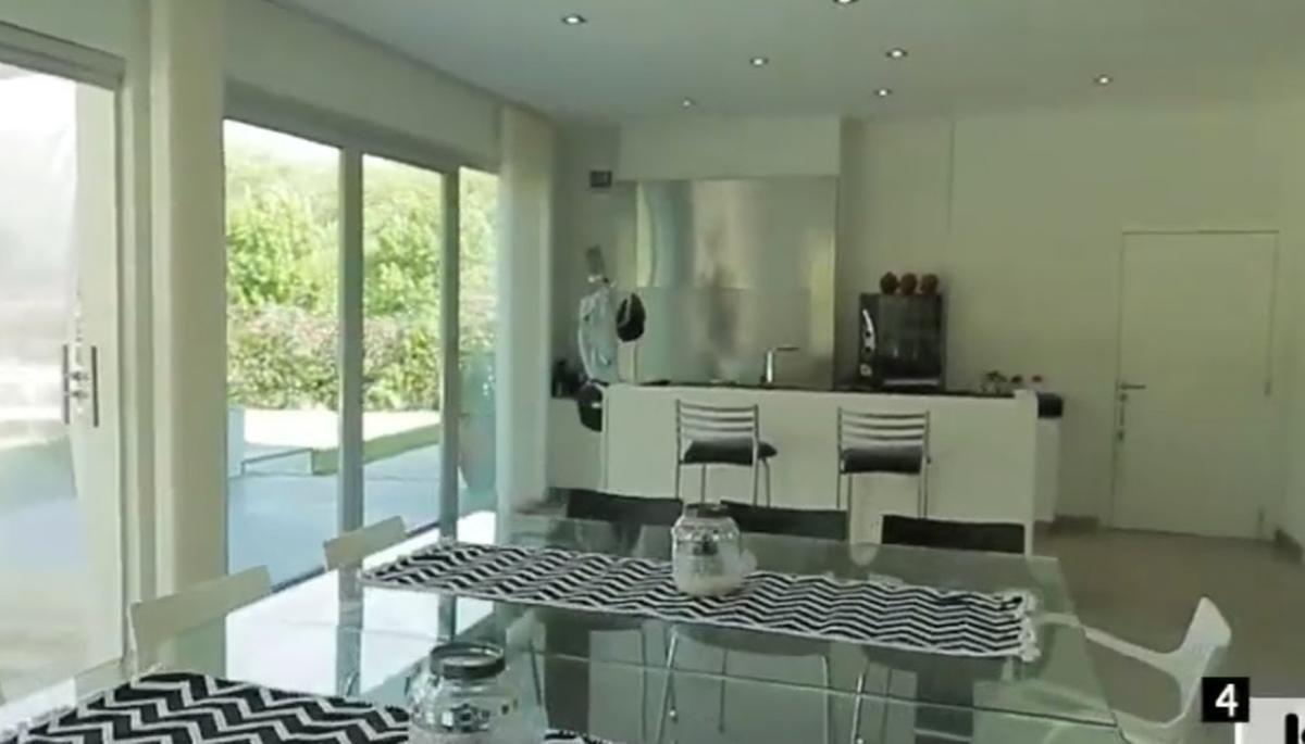 Casa Minimalista Rumenco 2