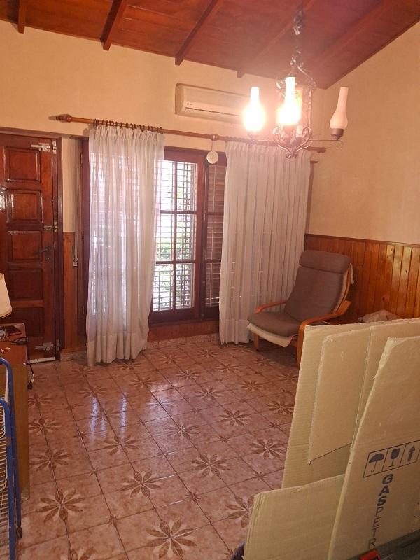 Foto de HERMOSA CASA DE 4 AMBIENTES EN BANFIELD ESTE, imagen 2