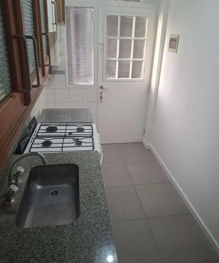 IMPECABLE Y AMPLIO DOS AMBIENTES EN EL CENTRO DE LOMITAS - APTO PROFESIONAL 4