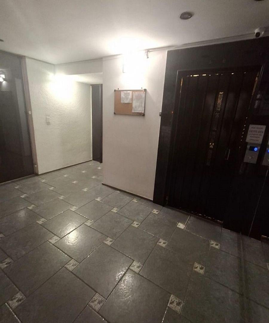Foto de IMPECABLE Y AMPLIO DOS AMBIENTES EN EL CENTRO DE LOMITAS - APTO, imagen 2