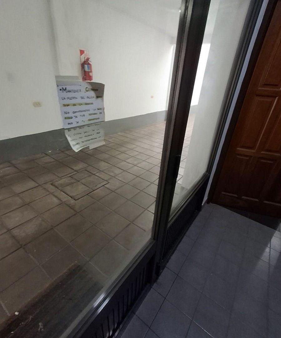 Foto de Hemoso PH de dos ambientes en Banfied Oeste cercano a la estacion y la, imagen 4