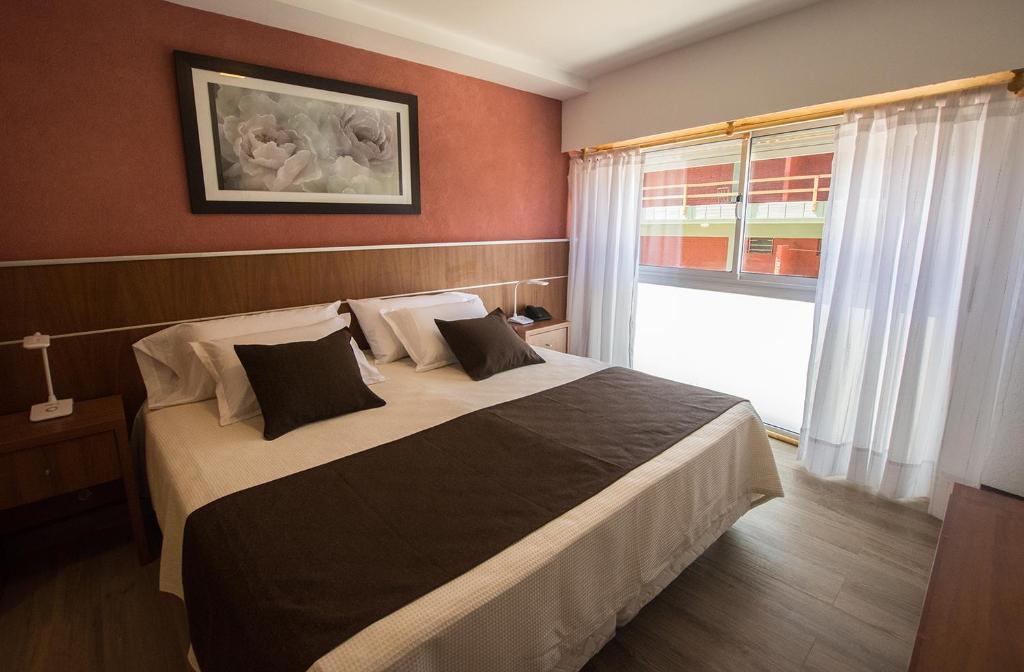 Se Vende Hermoso Hotel en Villa Gesell " Mis Soles" - Financiacion en 36 Cuotas! 3