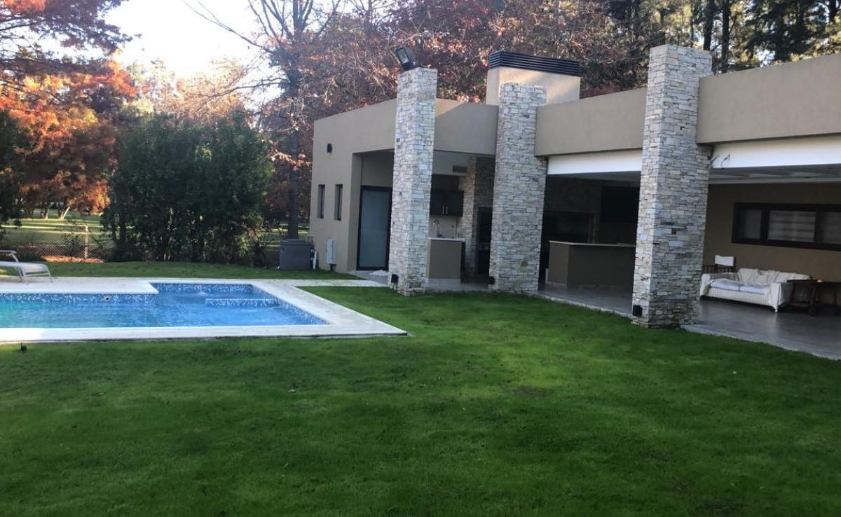 Casa en Alquiler 4