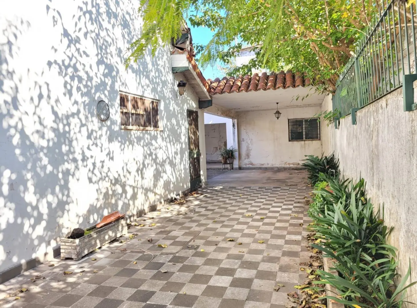 Casa en Alquiler ( Comercial ) 4