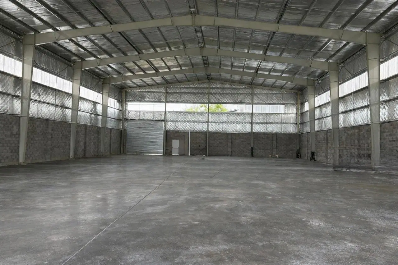 Nave Industrial en Alquiler 4