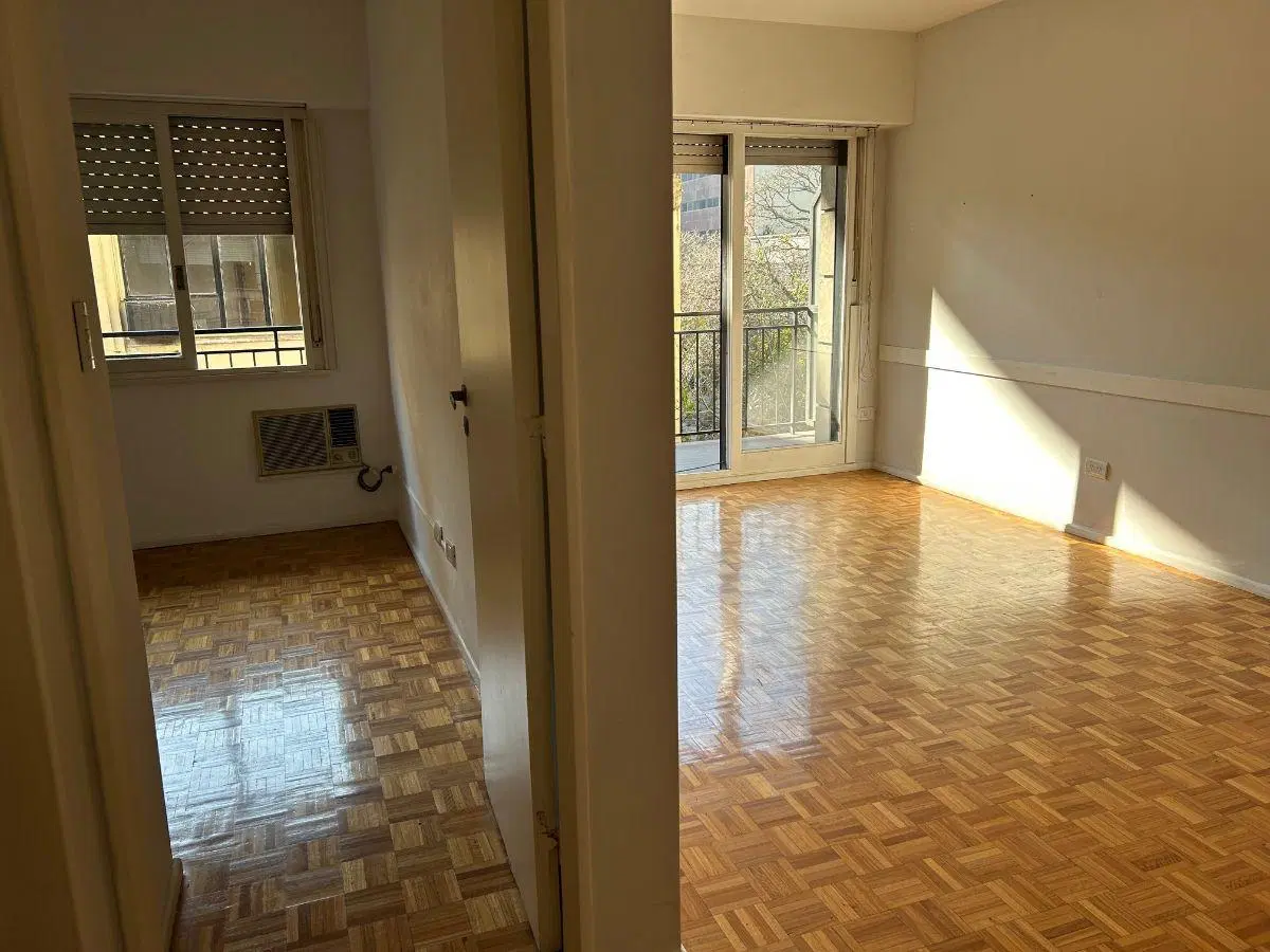 Alquiler Departamento 2 ambientes con Balcon. Moserrat Centro 3