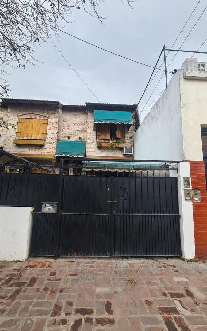 Duplex 3 ambientes con 2 Baños en Ballester