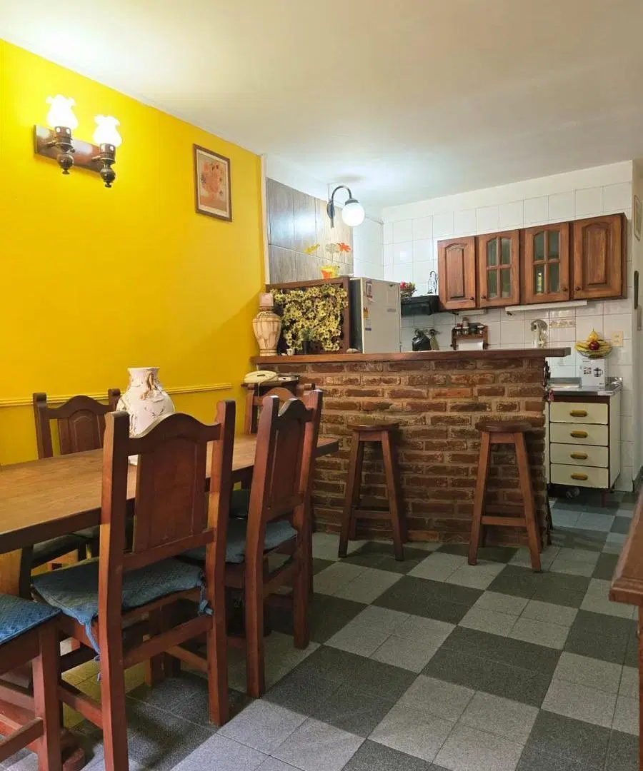 OPORTUNIDAD de PH 3 ambientes con Patio en Villa Ballester 2