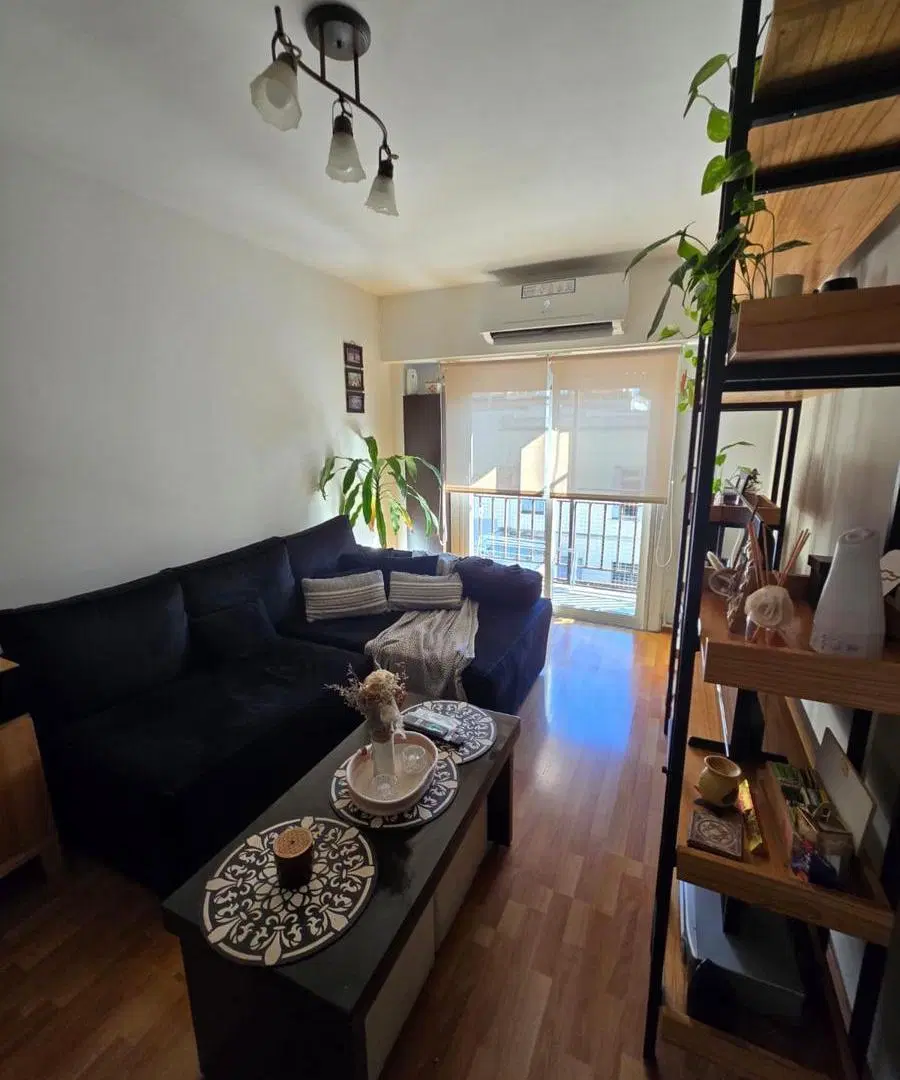 Departamento 3 ambientes con balcon en el centro de Ballester 5