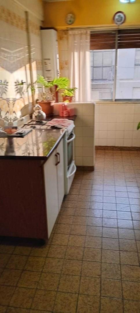 Departamento en Venta en Avellaneda, G. B. a. Zona Sur, Argentina 2