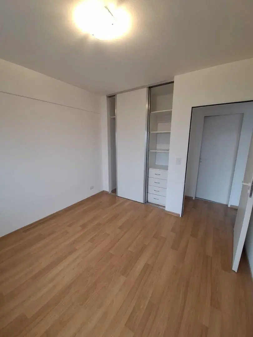 Departamento  en Alquiler en Avellaneda, G.B.A. Zona Sur, Argentina 3