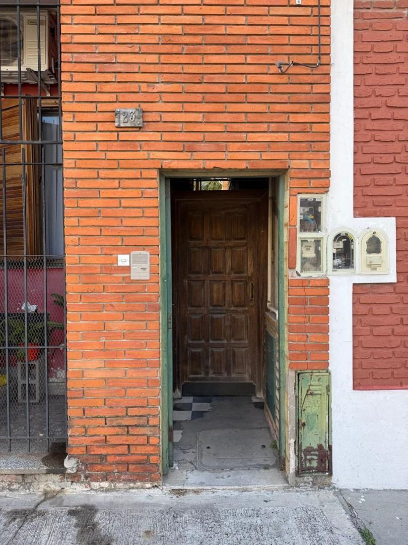 Foto de Departamento PH en Venta en Avellaneda, G.B.A. Zona Sur, Argentina, imagen 2