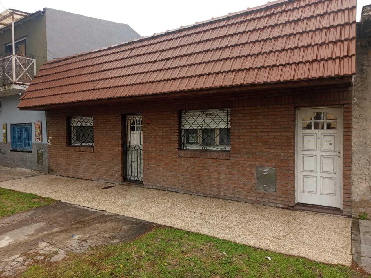 Foto de Casa en Venta en Avellaneda, G.B.A. Zona Sur, Argentina, imagen 1