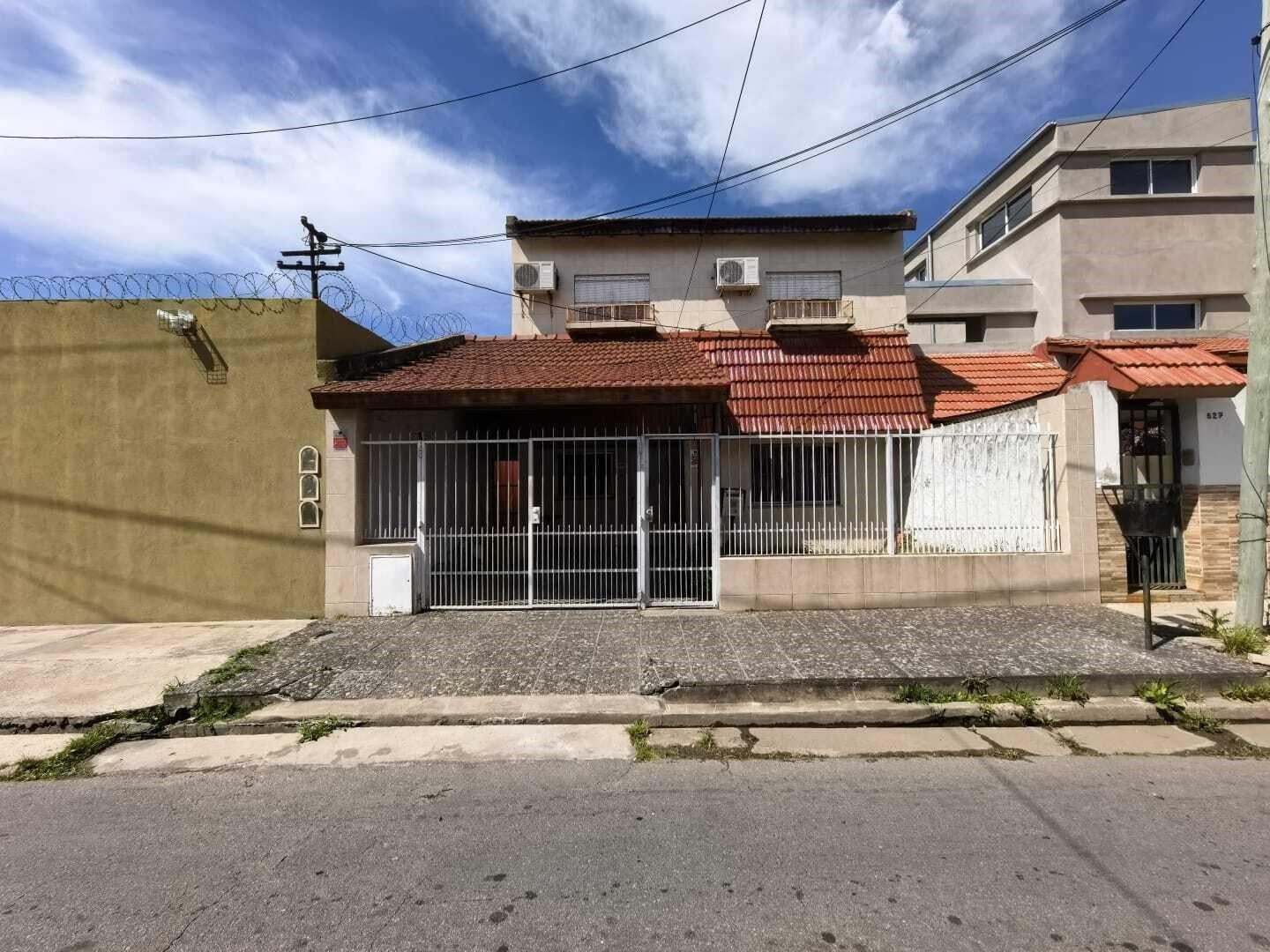 Foto de Casa en Venta en Avellaneda, G.B.A. Zona Sur, Argentina, imagen 1