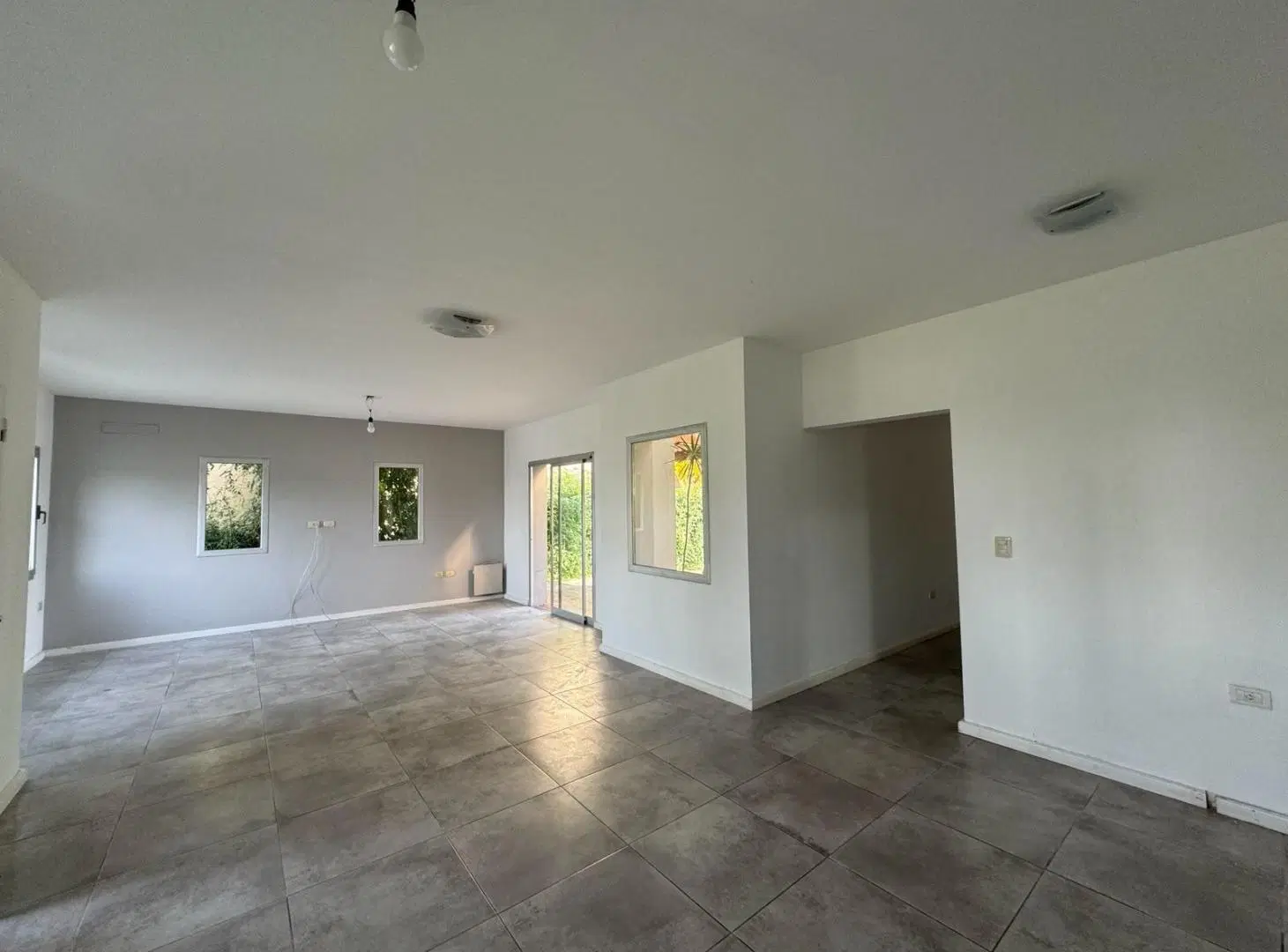 Casa en Altos de Hudson II 4