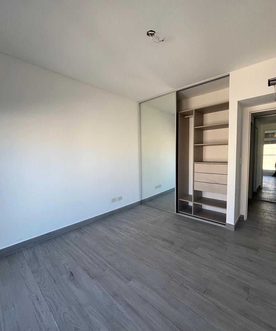 Foto de VENTA FLORESTA DEPARTAMENTO A ESTRENAR CON TERRAZA Y PARRILLA, imagen 2