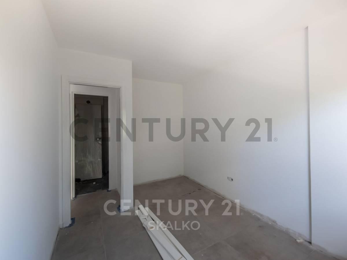 Venta Departamento Dos Dorm. en Pichincha con Balcón P 5