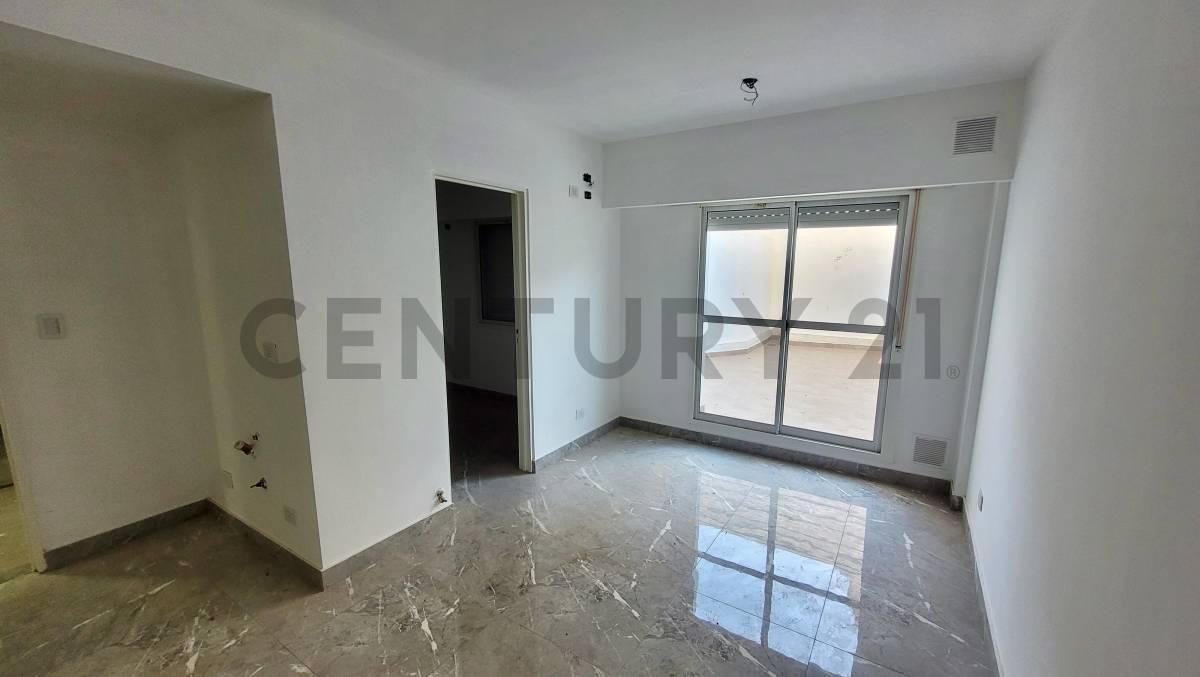 Venta Departamento 1 Dormitorio con Patio 2