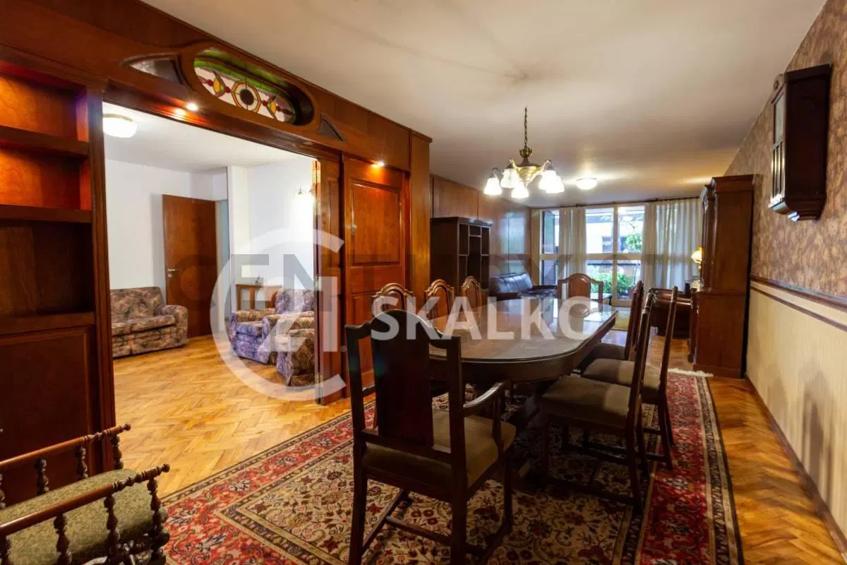 VENTA DEPARTAMENTO TRES DORMITORIOS + COMODIN, TRES BAÑOS, BALCÓN AL FRENTE, BARRIO MARTIN, ROSARIO 5