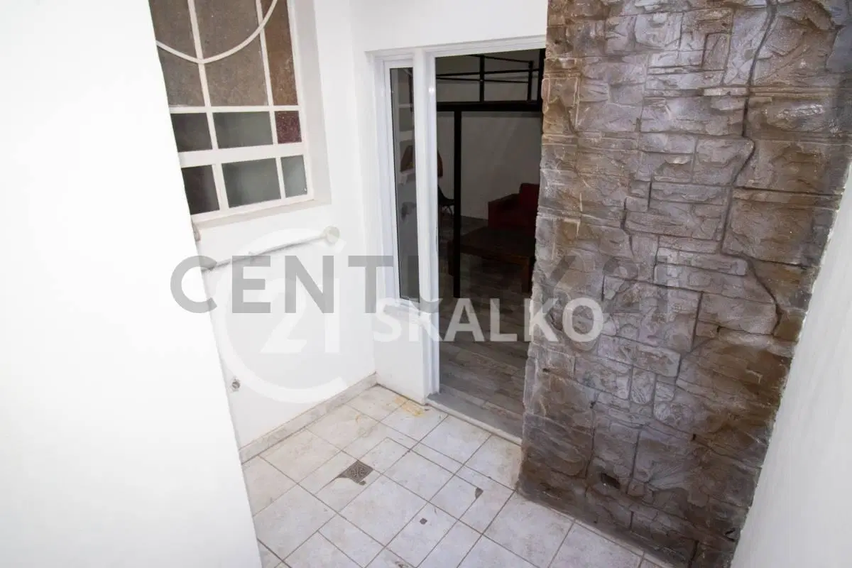 VENTA MONOAMBIENTE DE PASILLO, PICHINCHA ROSARIO 5