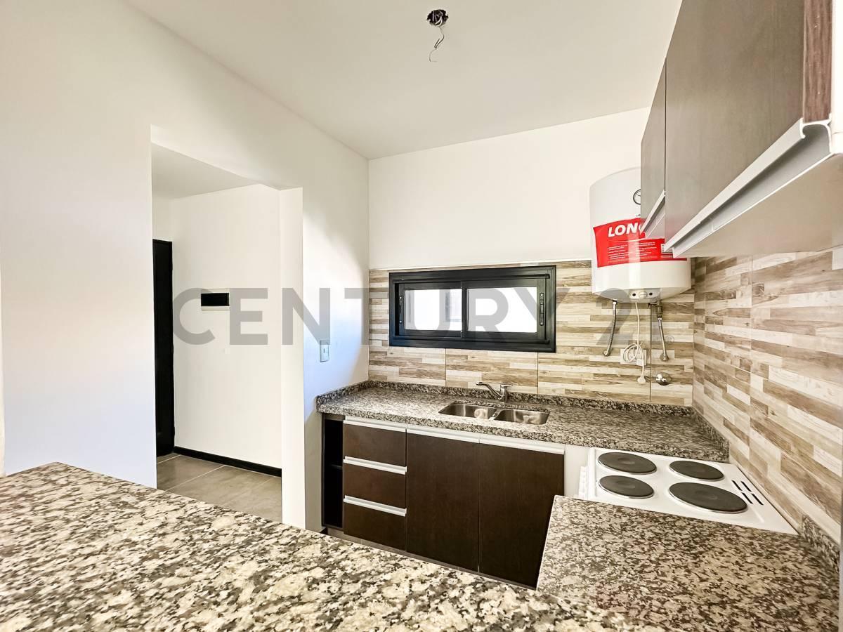 Foto de VENTA DEPARTAMENTO UN DORMITORIO BARRIO LOURDES, ROSARIO, imagen 2