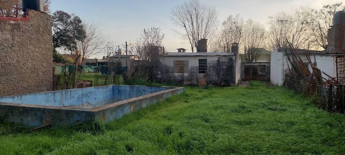 Foto de VENTA TERRENO 500 M2, CON VIVIENDA A RECICLAR, PILETA, EL CARAMELO, imagen 1