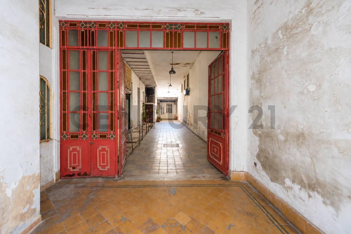Foto de VENTA CASA PLANTA BAJA A RECICLAR, BARRIO MARTIN, ROSARIO, imagen 4