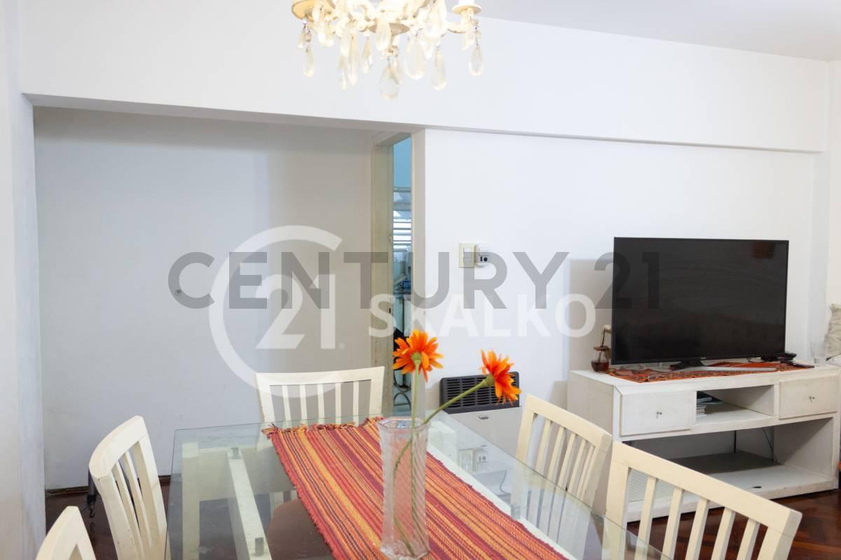 Foto de VENTA DEPARTAMENTO DOS DORMITORIOS CON PATIO BARRIO MARTIN, imagen 1