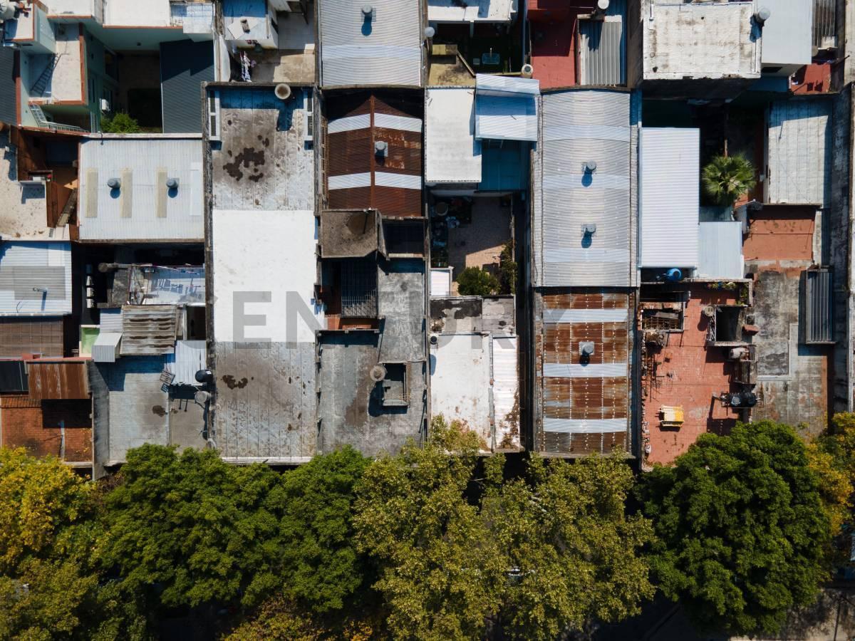 Foto de Venta Importante Terreno de 1200 m2 PB +8 pisos Luis Agote, imagen 2