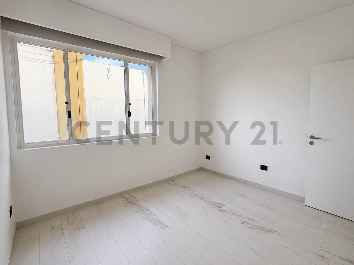 Foto de VENTA DEPARTAMENTO UN DORMITORIO, BALCÓN, BARRIO CENTRO, ROSARIO, imagen 4