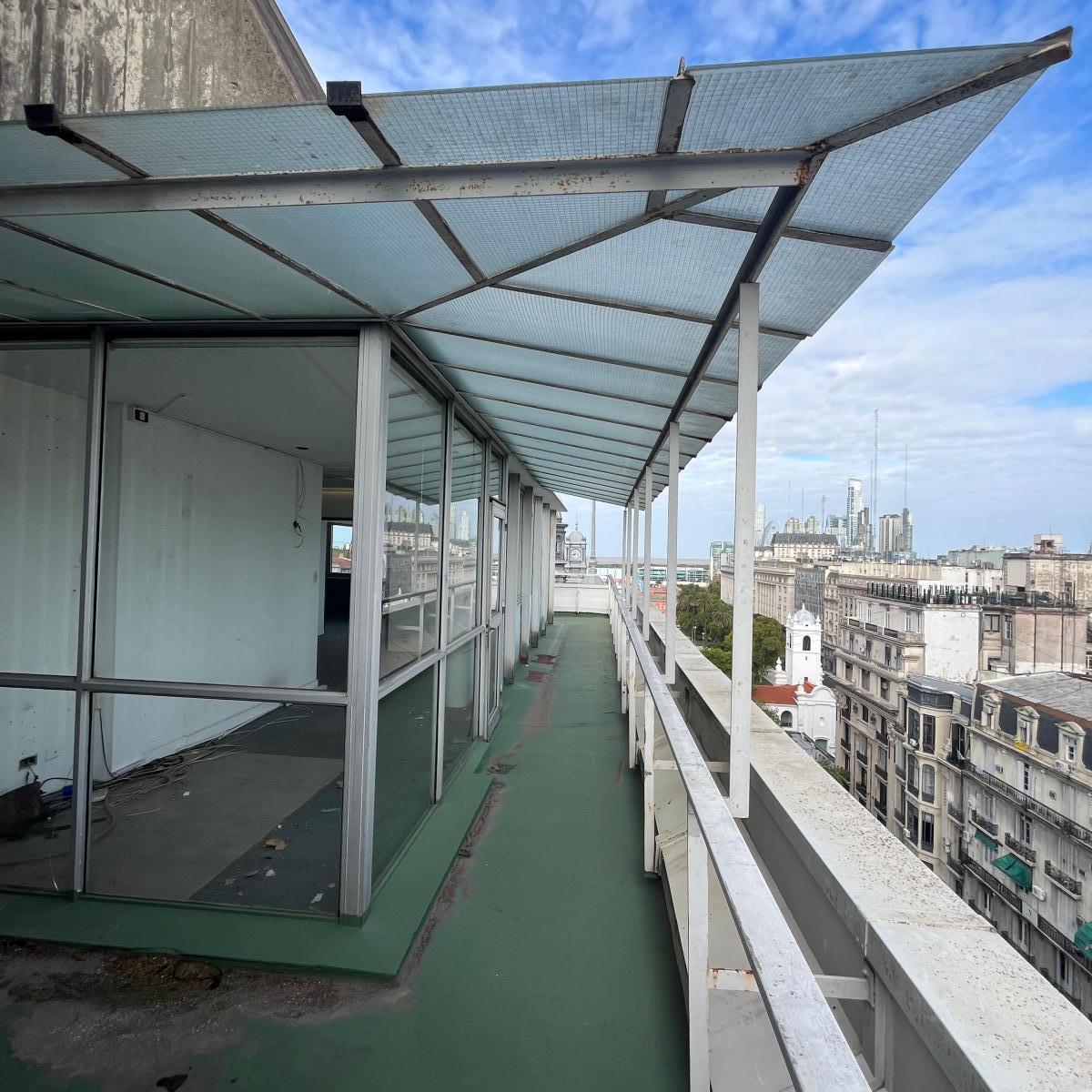 Penthouse con Vista Al Rio en Av Mayo 4
