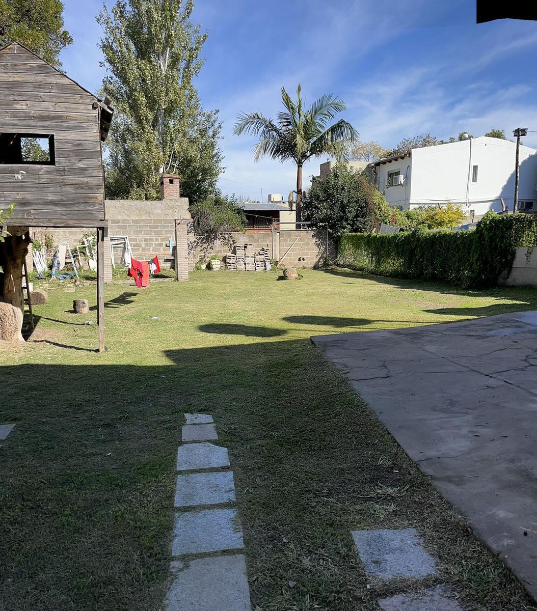Casa en Gro. Baigorria de Dos Dorm. con Gran Jardín 2