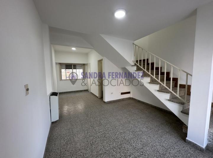 Rio Negro Cipolletti Alquiler Duplex 2 dormitorios 4