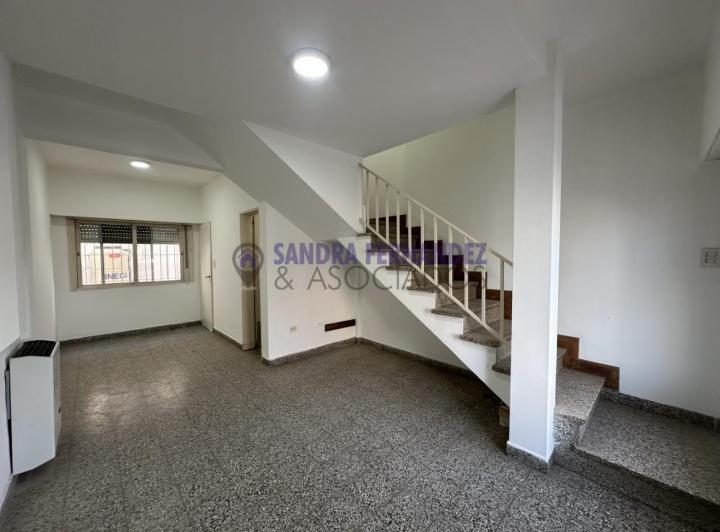 Rio Negro Cipolletti Alquiler Duplex 2 dormitorios 1