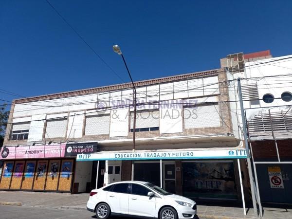 Foto de Neuquen. Alquiler. Local comercial. Oficina en dos plantas. Bajo Zona, imagen 4