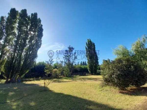 Neuquen. Alquiler Casa 4 dormitorios (suite) Zona Rio Neuquen. Puente Cipolletti-Neuquen 1