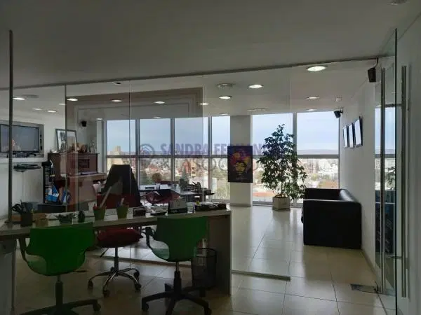 Neuquen. Venta Oficina Zona Consejo Deliberadamente 5