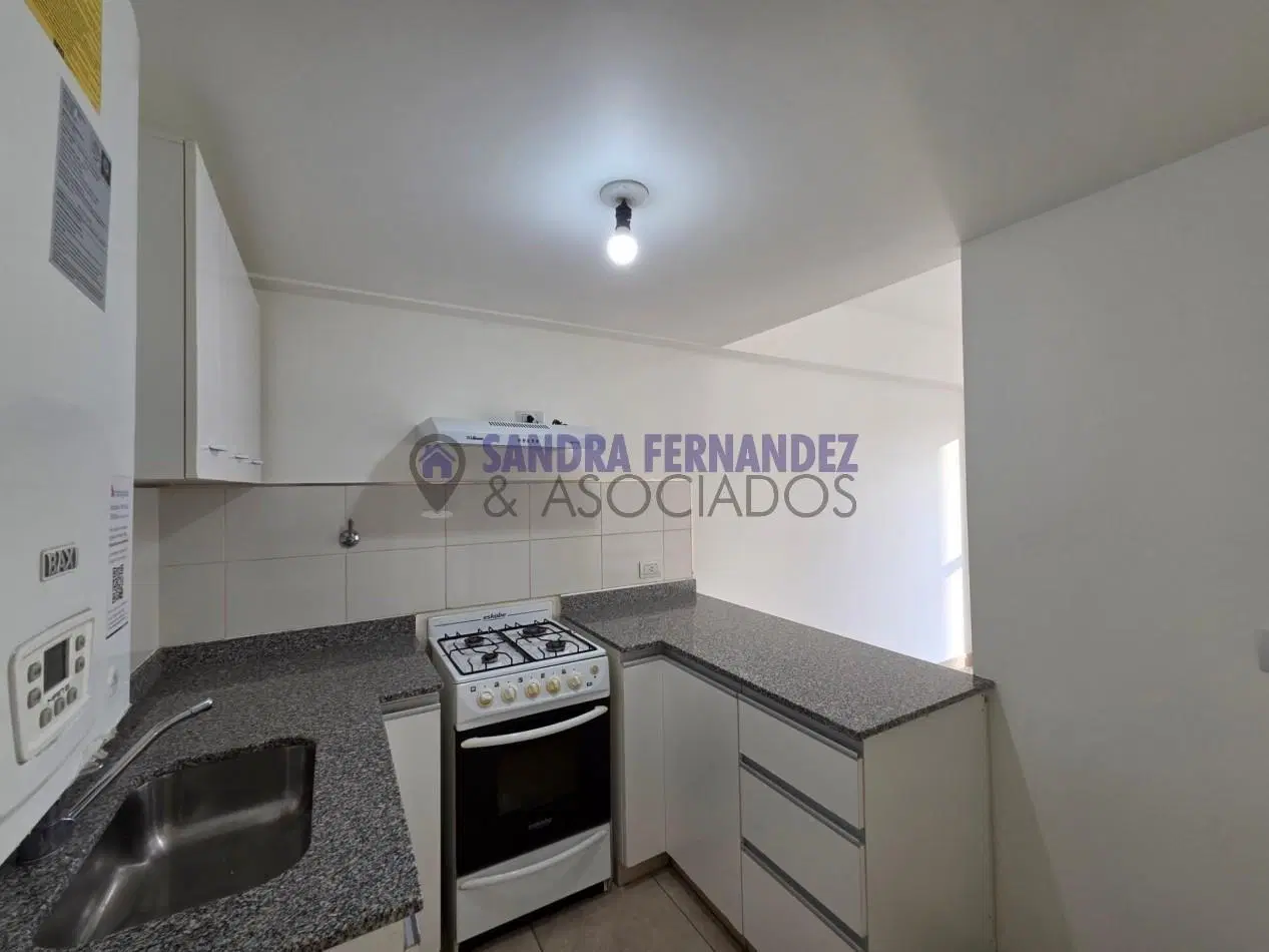 Neuquen Alquiler Departamento 1 dormitorio Cochera cubierta Zona Traumatologia del Comahue 8